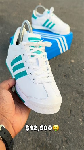 Kicks by tarif on Instagram: "•ADIDAS‼️ •Price:🤑 •📨 DM or WhatsApp to place order✅ •Delivery available 🚚 •Call or Whatsapp(8764874246)"