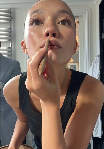 Glowy Summer Makeup: Best Products & Routine