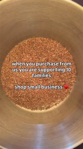 I wish you could meet every single person behind Sun & Moo! From our farmers to our pourers to our packaging team… every purchase you make supports 10 families across the country. It truly matters. And we feel it every day! Our Black Friday Sale is happening now - 20% off and door busters every day! 🦃 | Sun & Moo