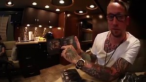 221K views · 5.4K reactions | Watch the unboxing video of the Limited Deluxe Box of Rewind • Replay • Rebound. Spoiler: No sandwich included Pre-order here: https://umg.lnk.to/RRR_Fanbox #RewindReplayRebound | Volbeat | Facebook