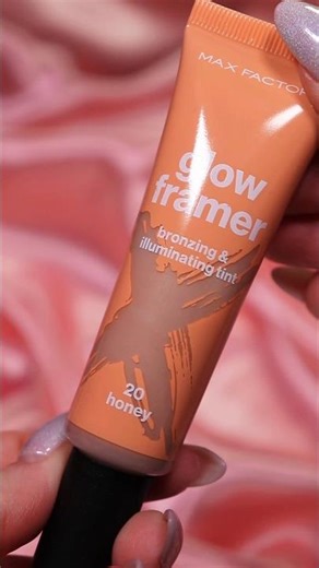 Max Factor Glow Framer Bronzing & Illuminating Skin Tint 20 Honig #makeup #maxfactor #bronzingdrops