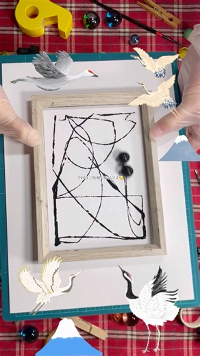ビー玉の線から鶴描いてみた🧑‍🎨ご依頼ありがとうございました😊 #ビー玉アート #marbleart #アート#絵#鶴