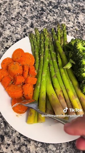 Healthy Vegetable Recipes: Steamed Broccoli and Asparagus