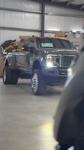 Check out this beautiful 2022 Ford F-450 Lariat! This beast only has 36k miles, 1 owner, and a whole lot of extra look-good goodies! This truck is available NOW at our Buda location! Check out our website to see more vehicles like this one! -#liftedtrucks #ram #ford #chevrolet #gmc #2500 #f250 #3500 #f350 #cummins #powerstroke #duramax #diesel #dieseltrucks #offroad #aftermarket #denali #highcountry #limited #kingranch #lariat #Itz #It #xIt #sle #sIt #lifted #liftedtrucks #laramie | Carsandpicku