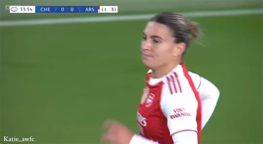 her having a comp for her 40 minutes she played😫oh steph we’ve missed u sm in that backline