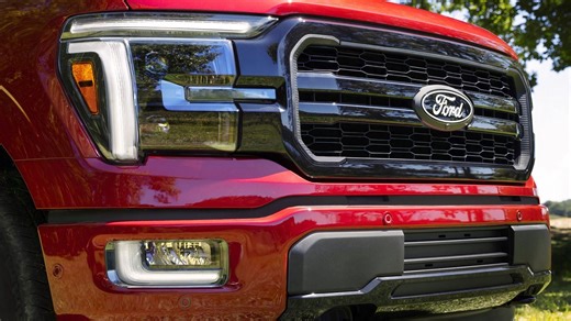 The smallest engine ever put in a full-size pickup