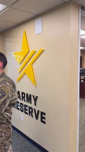 Be all you can be… Be PFC Kerns @sampsonkerns1999 #army #goarmy #armynationalguard #armyreserve #beallyoucanbe | Tyler Butterworth