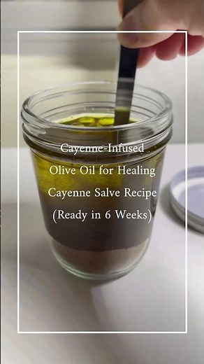 How Do You Infuse Cayenne Pepper in Olive Oil?