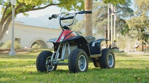 Hit the dirt with Razor Dirt Quad 24V 🏜 Don't Compromise Adventure! When the backyard becomes too groomed and the sidewalk too smooth, the four-wheel Dirt Quad offers adventure. This scaled-down, kid-friendly version of an authentic, off-road vehicle is built strong and sturdy to conquer tough trails and big bumps. Shop the product here: bit.ly/3KRg2cB | Toys R Us South Africa