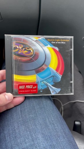 How to put a CD in a car CD player #CD #car #ELO #Saab #music #howtobasic #how #howto #howtogrowontiktok #cdplayer #musiclife #grandad #history #pop