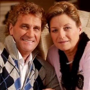 Een bijzondere dag voor Jean-Marie en Carmen Pfaff. Het koppel viert vandaag hun 43ste huwelijksverjaardag. Jean-Marie en Carmen trouwden op 28 juni 1974 te Beveren. Een gelukkige huwelijksverjaardag gewenst! | De Pfaff's