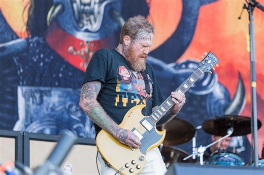 10 Essential BRENT HINDS Performances - Metal Injection