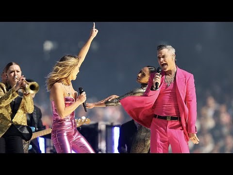 Robbie Williams & Delta Goodrem - Kids (2022 AFL Grand Final)