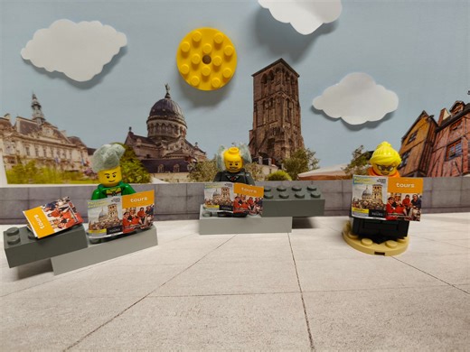 👀 Le magazine Tours anim' séniors de janvier à mars 2026 est consultable en ligne, suivez ce lien : https://www.calameo.com/read/0055461043b0cabb4fbe9 🔎 Au sommaire notamment : ICOPE au service du "Bien vieillir", la cohabitation intergénérationnelle, Séniors en fête… Sans oublier l'agenda, les jeux et les recettes. 💛 Envie de recevoir le magazine papier chez vous ou en version numérique PDF ? Contactez le 02 18 96 11 15 - animation@ccas-tours.fr | CCAS de Tours