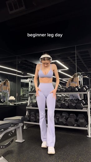 Daryna Shumska on Instagram: "wearing @gymshark | use my code DORA✨ workout details: leg press 4x8 bulgarian split squats 4x8 elevated goblet squat 4x8 glute bridge 4x8 (hold at last rep) #healthylifestyle #gymworkout #legworkout #beginnerworkout #healthyliving"