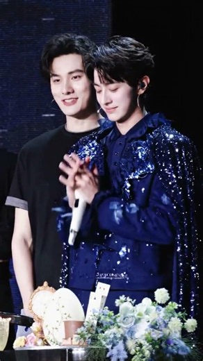 #love#qiudingjie#bts#lifeisbutadream#pondphuwin#lipeien#huang#bl#btsarmy#kpo #lipxlip#secondlove#wg