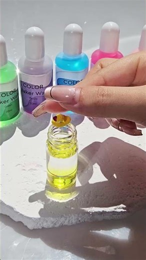 TIMESRUI DIY Layered Shaker Oil - Beautiful Layered Effects with Colorful Water and Clear Oil #diy