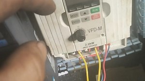 台达VFD-M2.2千瓦变频器实际接线