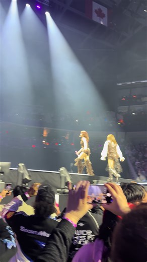 Momo Fancam Highlights from TWICE's UBS Arena Concert