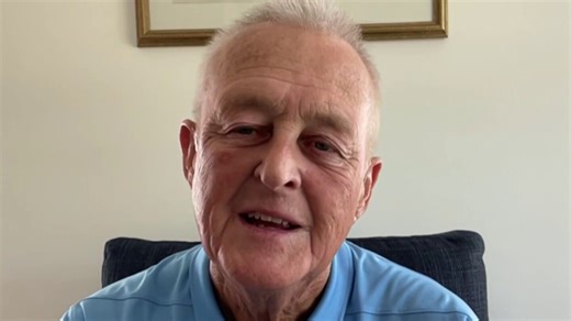 Hall says goodbye to School of Golf: 'A privilege'