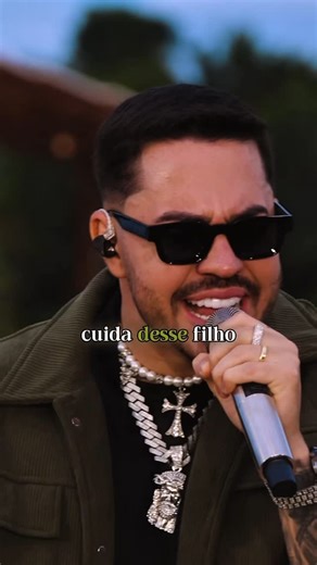 Insanou on Instagram: "Cuida desse filho seu 🙏🏼🤍💿 Insanou - Renascer (Ao Vivo 10Anos)"