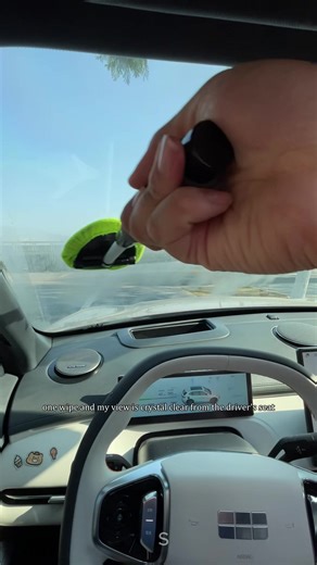 Essential Car Detailing Tips for a Spotless Windshield