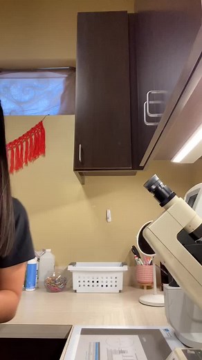 Day in the life as an Optican Technician😂 #fyp #futureoptometrist