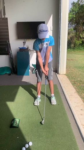 The Drills l prescribe to juniors have to be simple. They’re auditory or visual. While visual learners rely on sights and images to learn, auditory learners focus on what they hear. Pete and I have been working for a year and a half. He has a little of both of these learning styles. Fantastic young man with a bright future in whatever he chooses to do. #pgapro #golf #golftips #trackmangolf #golfswing #swingprinciples #swingassessment #swingradius #thisisqueensland #golfinscotland | John Wright