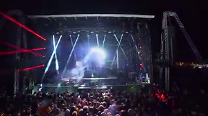 Vous êtes très nombreux à nous l'avoir demandé, la vidéo des deux premières heure du DJ set de Solomun (Official) au Chambord x Cercle Festival 2019 sort dans moins d'une heure sur YouTube et voici un petit extrait...