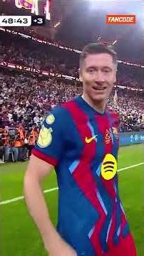 A Wild End to the First Half | ELCLÁSICO | Supercopa De España