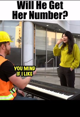 I played piano in public and shocked everyone! 🎹