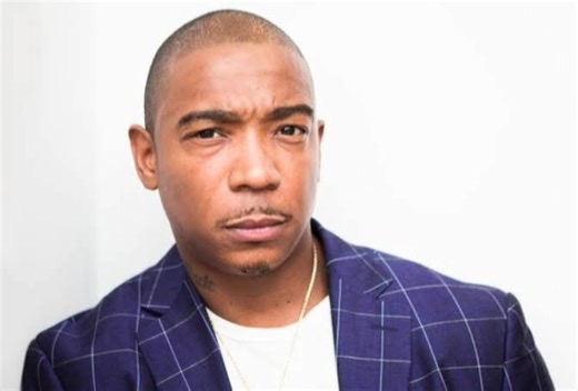 11K views · 412 reactions | Rapper Ja Rule na versão remix e do álbum da canção. "What's Luv" foi produzida por Irv Gotti e Chink Santana . A letra do refrão da canção é baseada em parte no refrão do título do hit de 1984 de Tina Turner " What's Love Got to Do with It ". A canção também inclui uma letra ("I'm not a hater, I just crush a lot") que faz referência à canção de 1998 " Still Not a Player " de Big Pun . | Músic Charme | Facebook