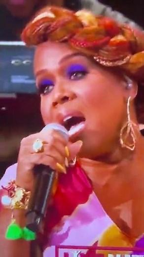Mary Mary performance