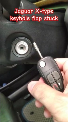 Jaguar X-type keyhole flap glitching