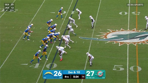 Can't-Miss Play: McConkey into the clear! Ladd burns Dolphins for 42-yard gain in final minute