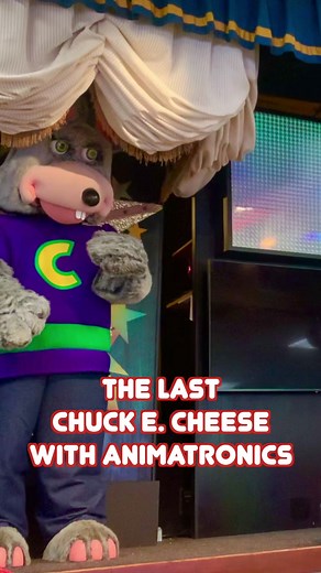 The last Chuck E. Cheese animatronics EVER?! Footage by my friend Pez 😄 #chuckecheese #cec #charlesentertainmentcheese #helenhenny #fnaf #fivenightsatfreddys #animatronics #mrmunch #mrmunchsmakebelieveband #pasqually #jaspertjowls #freddyfazbear #80s #retro