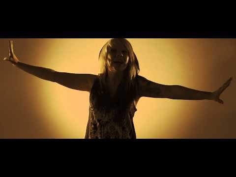 Skarlett Riot - Rising (Official Music Video 2015)