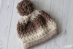 Feathers Beanie Crochet Pattern | Rich Textures Crochet