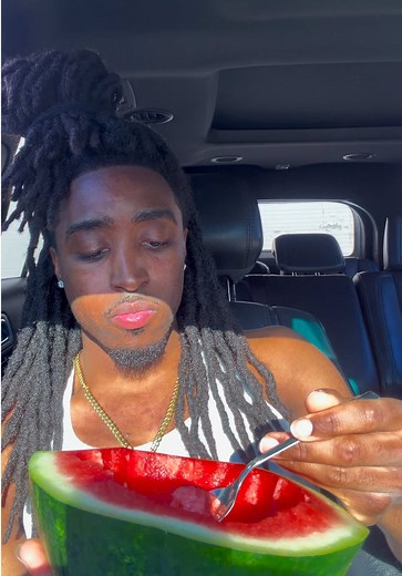 How to Pick and Enjoy the Perfect Watermelon This Summer