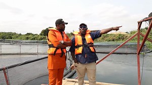 He runs Flosell FARMS, a very successful fish farm in the Volta Region but in his own words, his first fish farming investment FAILED woefully. However after going to study in Israel and America, the story changed. Check first comment for full interview | Kafui Dey