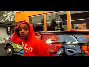 Lil Mouse - Sharing Clothes (Official Music Video)