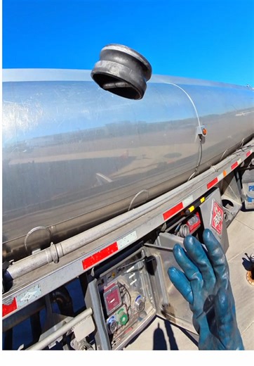 Experience ASMR Sounds of Truck Life in Arizona