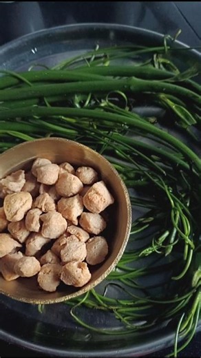 Tikoni Barua (Bitter Climber)A stir-fried leafy vine vegetable full of various medicinal properties