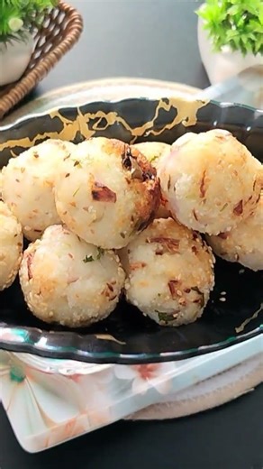Sabudana Appe Recipe #SabudanaAppe #VratRecipe #FastingFood #HealthySnacks #IndianSnacks