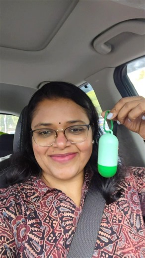 A must-buy if you're traveling with kids🥰 - Disposable bag holder - useful product