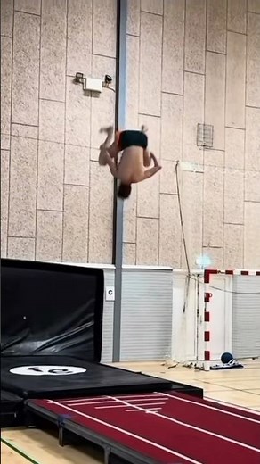 Triple backflip!😳 #flips #faceoff #trampoline #tumbling #airtrack #shortsfeed #shorts