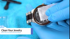 Liquid Shield Jewelry Cleaner Solution – Protective Nano Coating Gold Jewelry Cleaner for Rings, Necklaces, Watches – Protects Against Scratches – Includes Microfiber Cloths, Cleaning Wipes & More