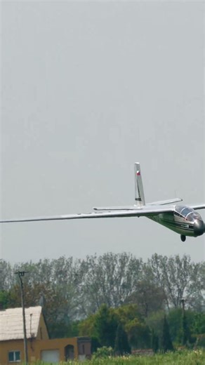 Let L-13 Blaník LANDING #glider #sailplane #aviationcz
