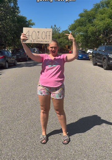 40% off for 24 hours only 🖤 Start adding to cart now before your favourite styles sell out!! #pyjama #pyjamas #sleepwearforwomen #sleepwearset #flashsale