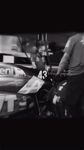 All in a day’s work, @francolapinto 😎 | Alpine F1 Team